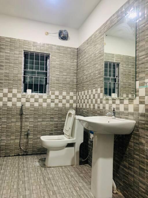 شقة White Orchid, Unique & Stylish, Executive 2Bhk. غاواهاتي المظهر الخارجي الصورة